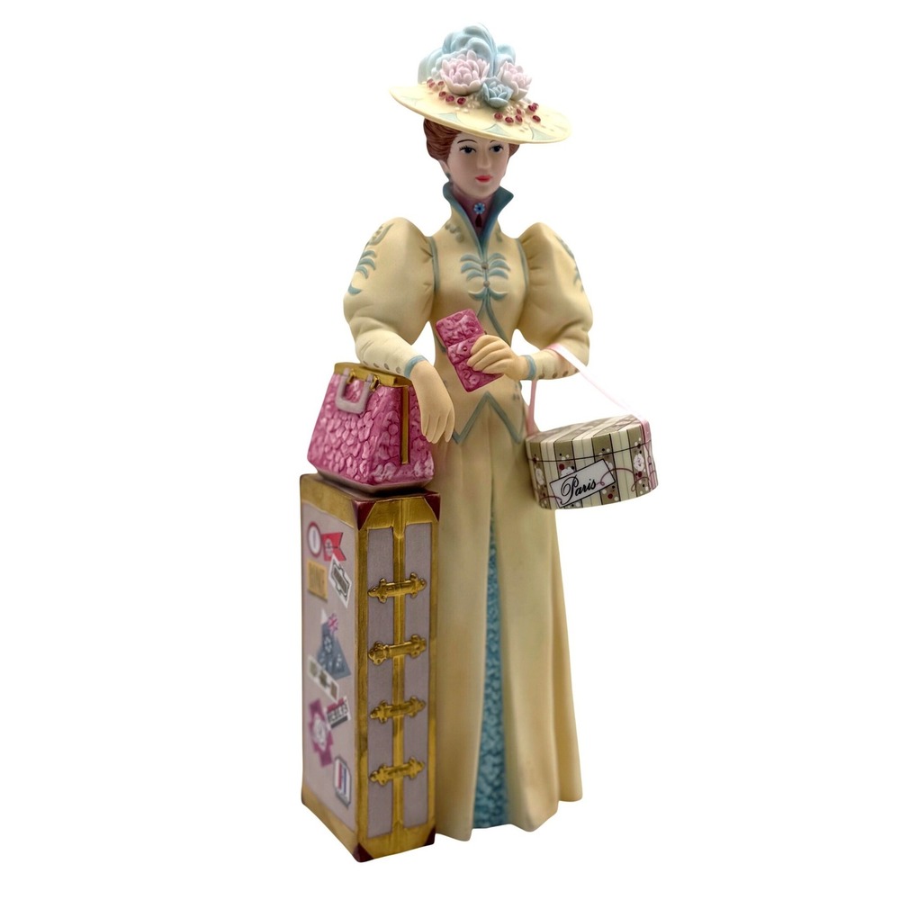Avon Mrs. Albee Award 2002-2003 Cream Figurine Women's Vintage Collectible‎